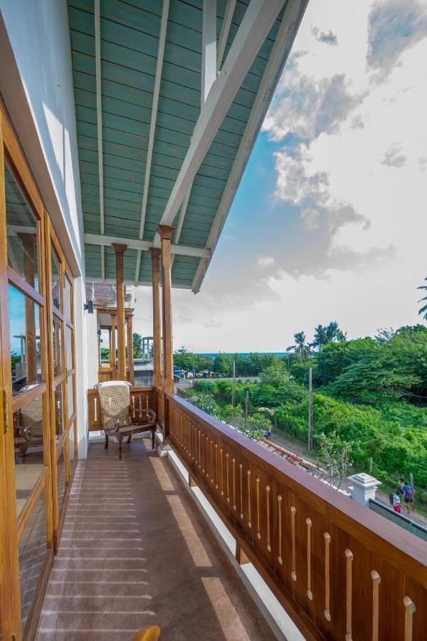 Taavetti By Dbi Galle Exterior photo